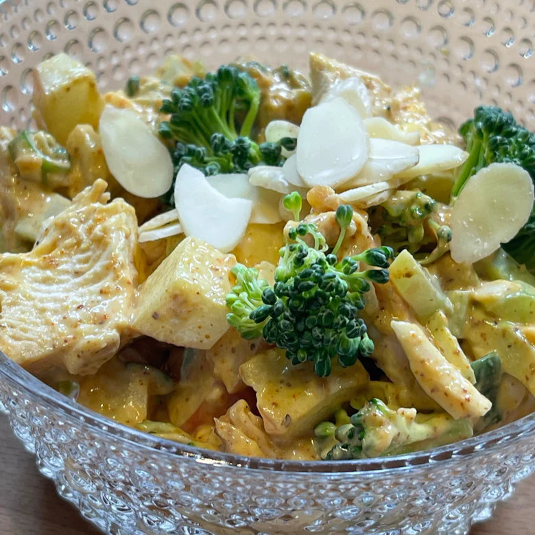 Chicken, Almond & Broccoli Salad: Healthy Cooking Class